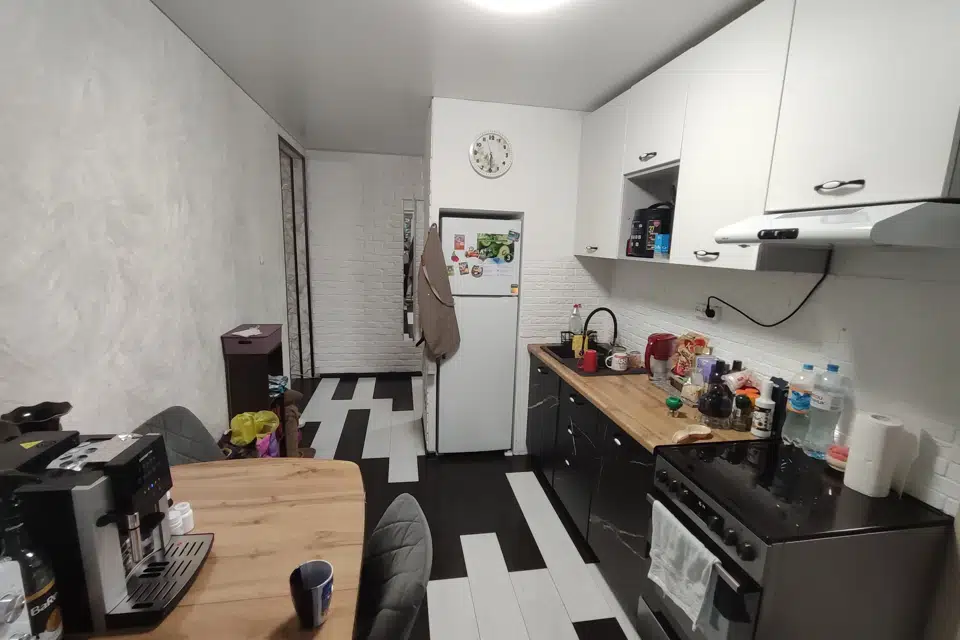Продаётся 3-комнатная квартира, 56.1 м²