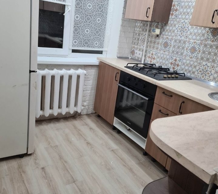 Показать Фото 1 Комнатной Квартиры