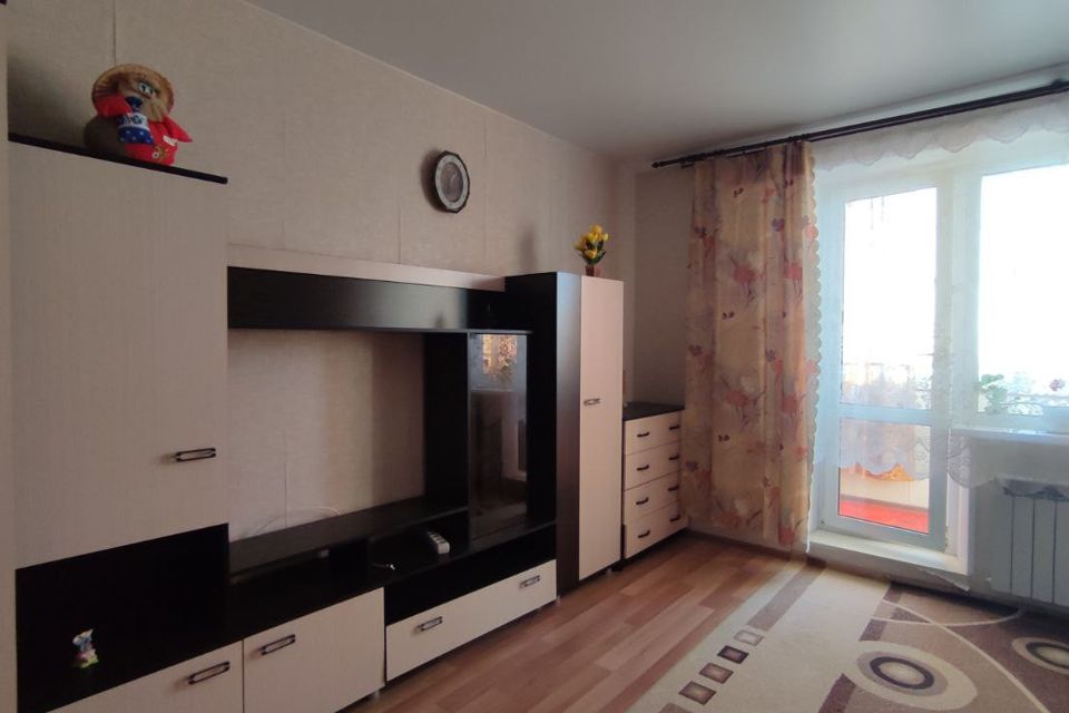 Продаётся 1-комнатная квартира, 39.9 м²