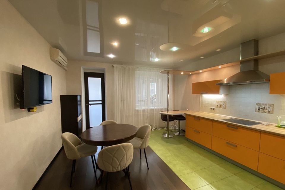 Продаётся 1-комнатная квартира, 51 м²