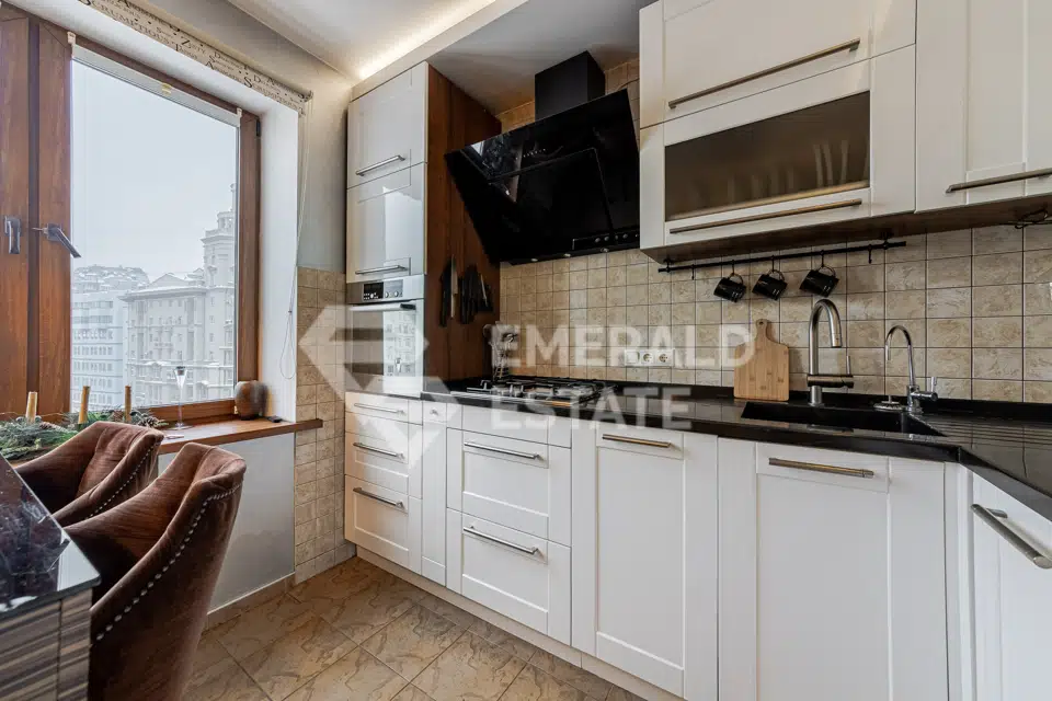 Продаётся 3-комнатная квартира, 82.8 м²
