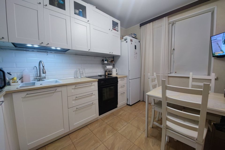 Продаётся 2-комнатная квартира, 53.7 м²