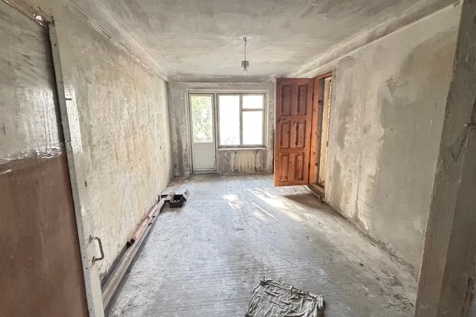 Продаётся 3-комнатная квартира, 67.8 м²