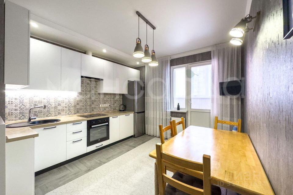 Продаётся 3-комнатная квартира, 75.1 м²