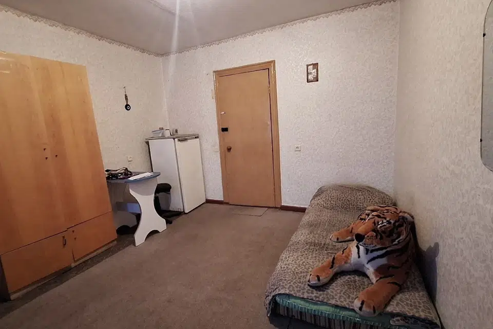 Продаётся комната в 1-комн. квартире, 13 м²