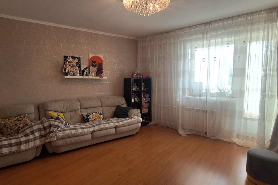 Продаётся 2-комнатная квартира, 69.7 м²