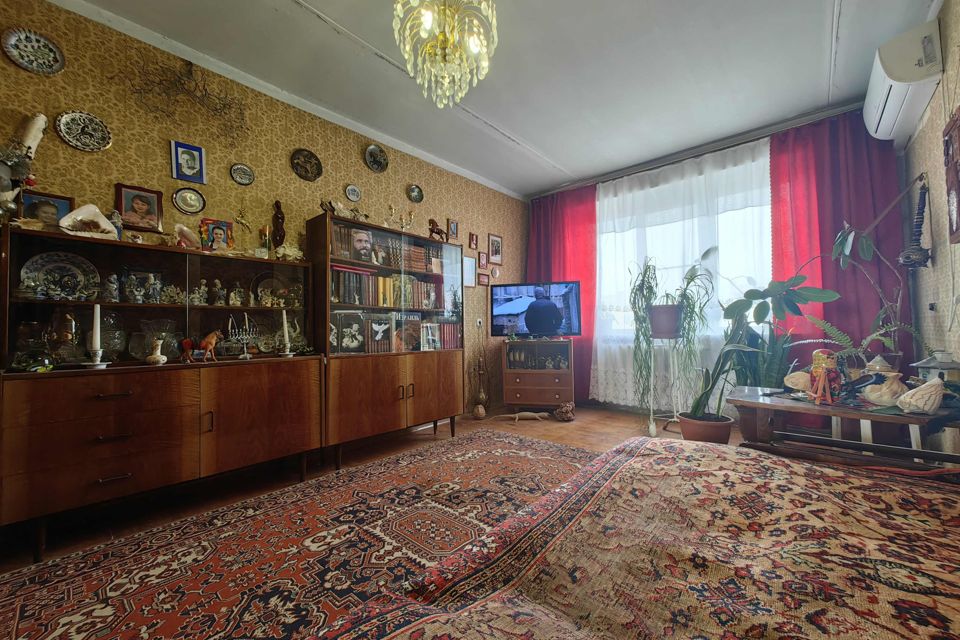 Продаётся 3-комнатная квартира, 57.1 м²