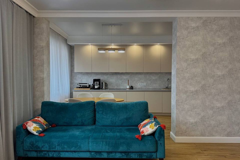 Продаётся 3-комнатная квартира, 80.6 м²