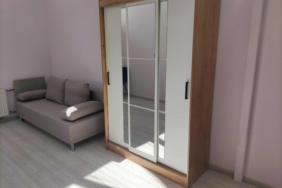 Сдаётся 2-комнатная квартира, 53 м²