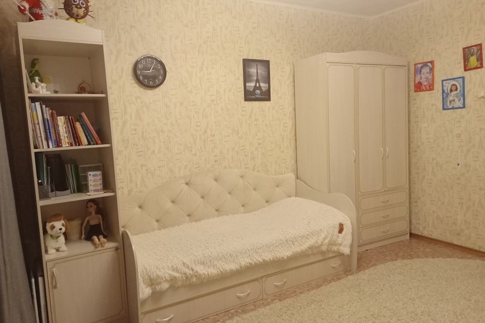 Продаётся 3-комнатная квартира, 65.8 м²