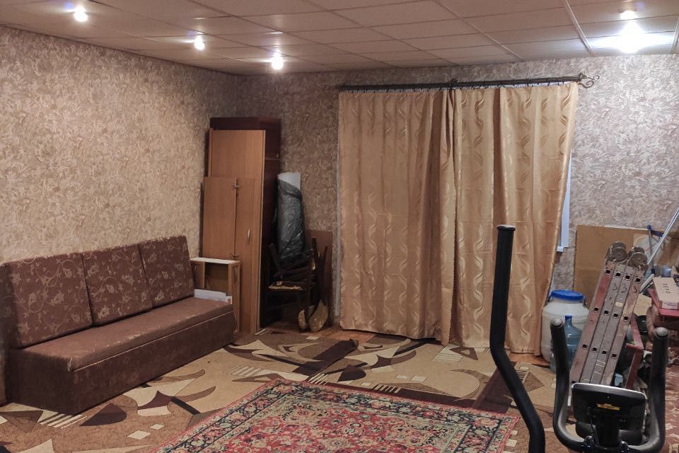 Продаётся 4-комнатная квартира, 99 м²