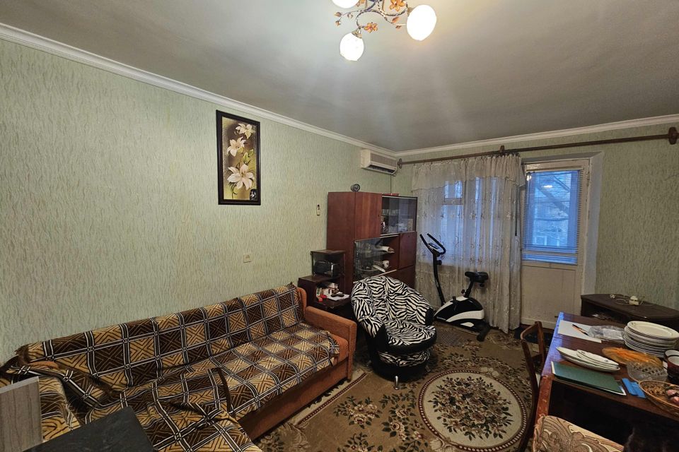 Продаётся 3-комнатная квартира, 54.7 м²