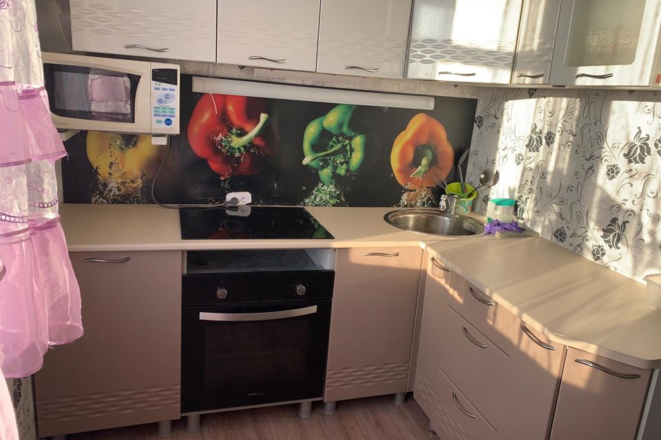 Продаётся 1-комнатная квартира, 38 м²
