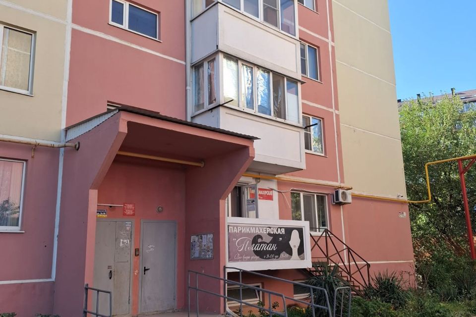 Продаётся 3-комнатная квартира, 75.2 м²