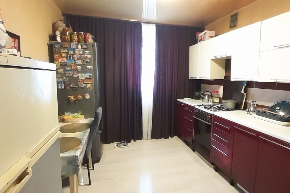 Продаётся 3-комнатная квартира, 58 м²