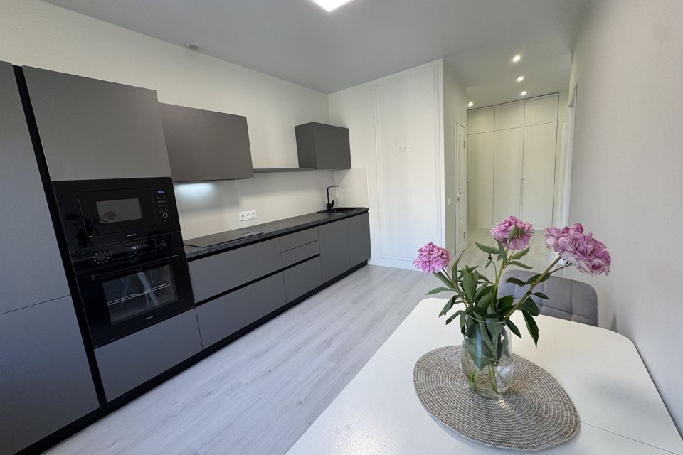 Продаётся 2-комнатная квартира, 60 м²
