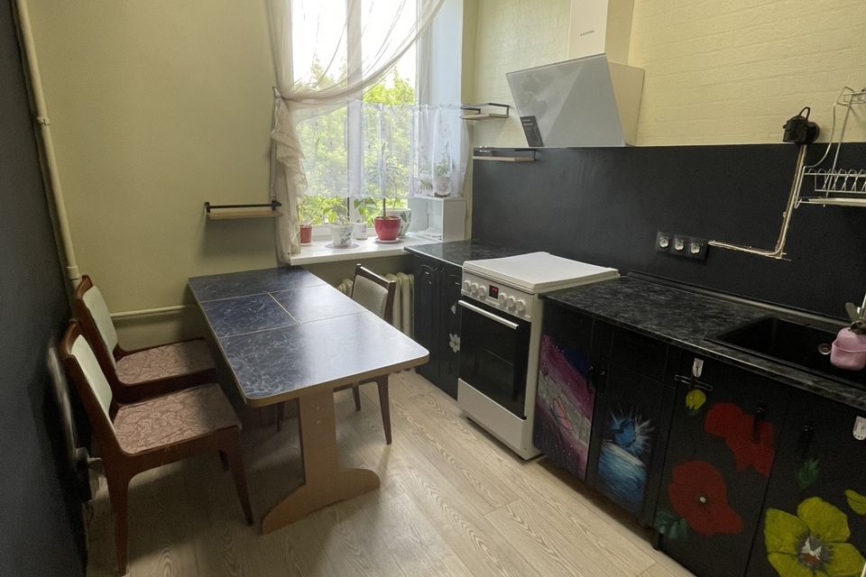 Продаётся 3-комнатная квартира, 63.6 м²