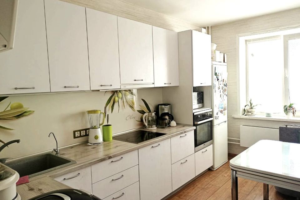 Продаётся 2-комнатная квартира, 76 м²