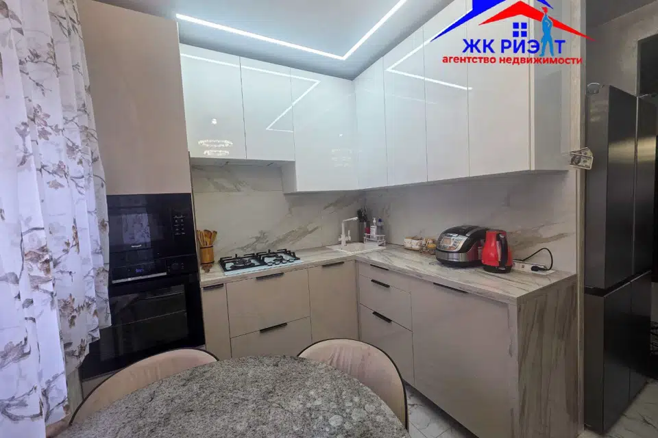 Продаётся 3-комнатная квартира, 74 м²