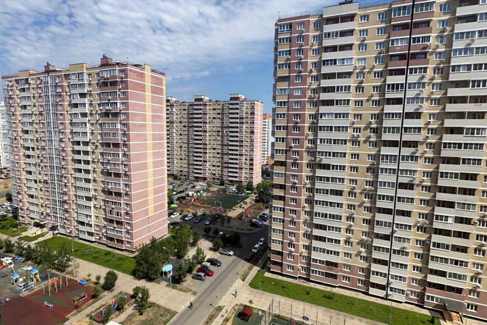 Продаётся 1-комнатная квартира, 38 м²