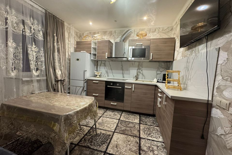 Продаётся 1-комнатная квартира, 46 м²
