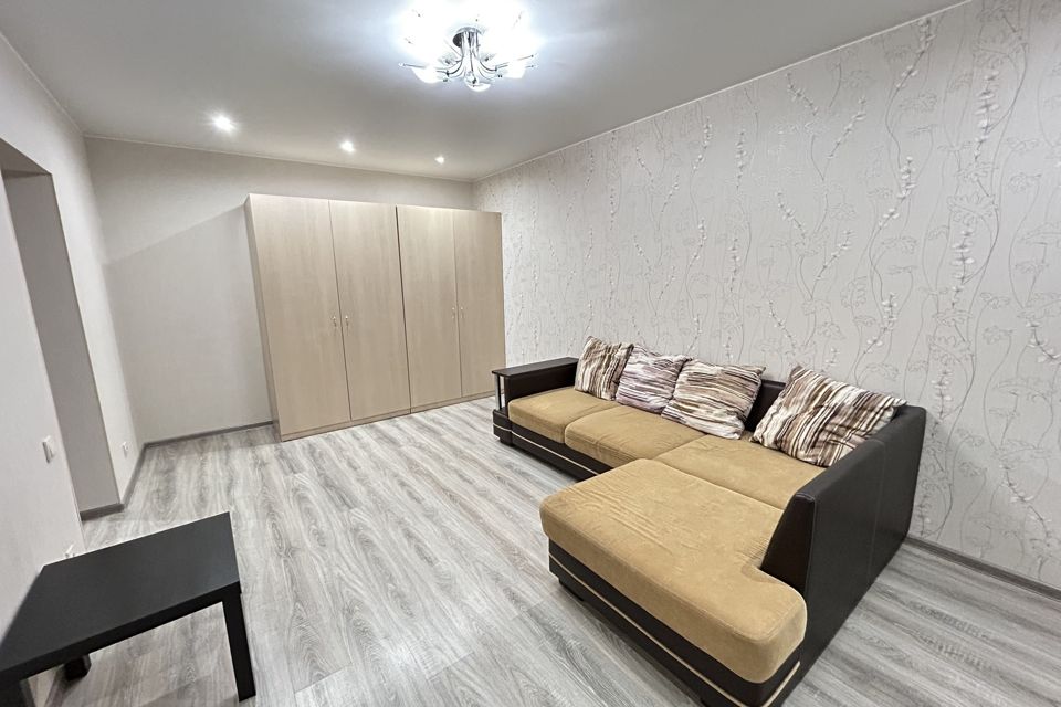 Сдаётся 1-комнатная квартира, 40 м²
