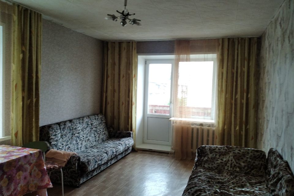 Продаётся 1-комнатная квартира, 37.6 м²
