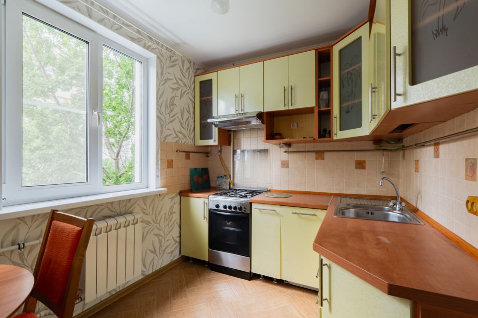 Продаётся 3-комнатная квартира, 65.4 м²