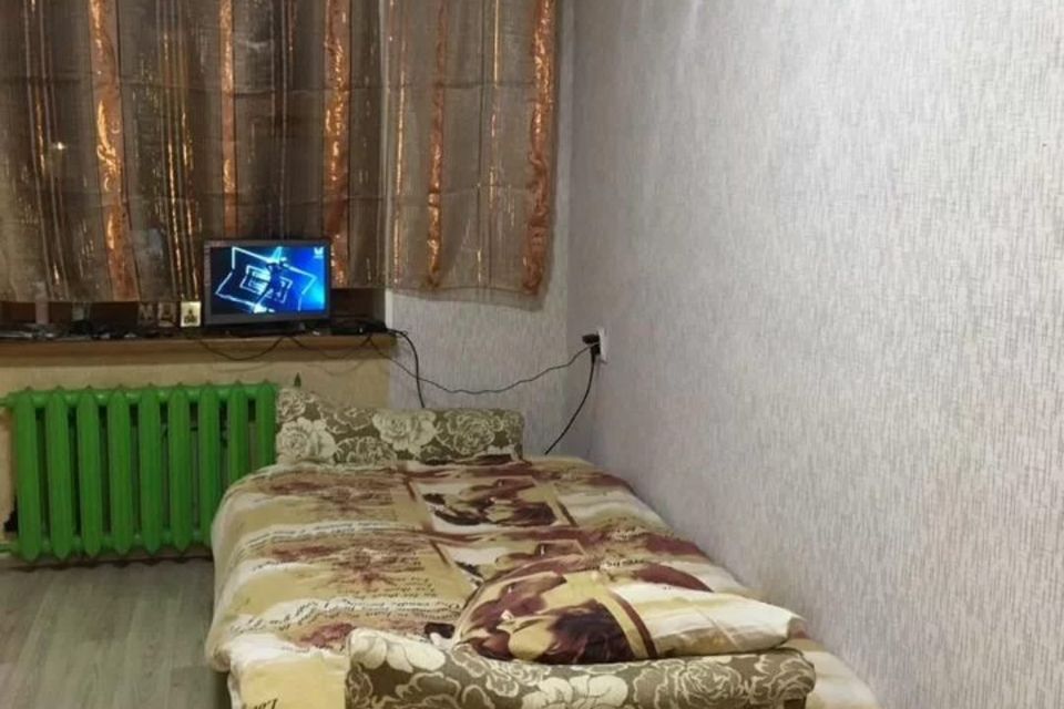 Продаётся комната в 3-комн. квартире, 13 м²