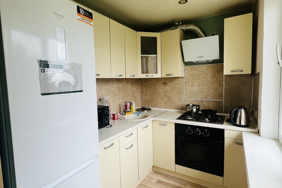 Продаётся 2-комнатная квартира, 42.7 м²