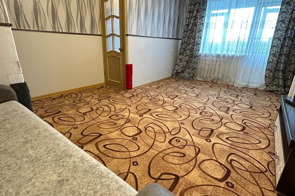 Продаётся 3-комнатная квартира, 53.3 м²
