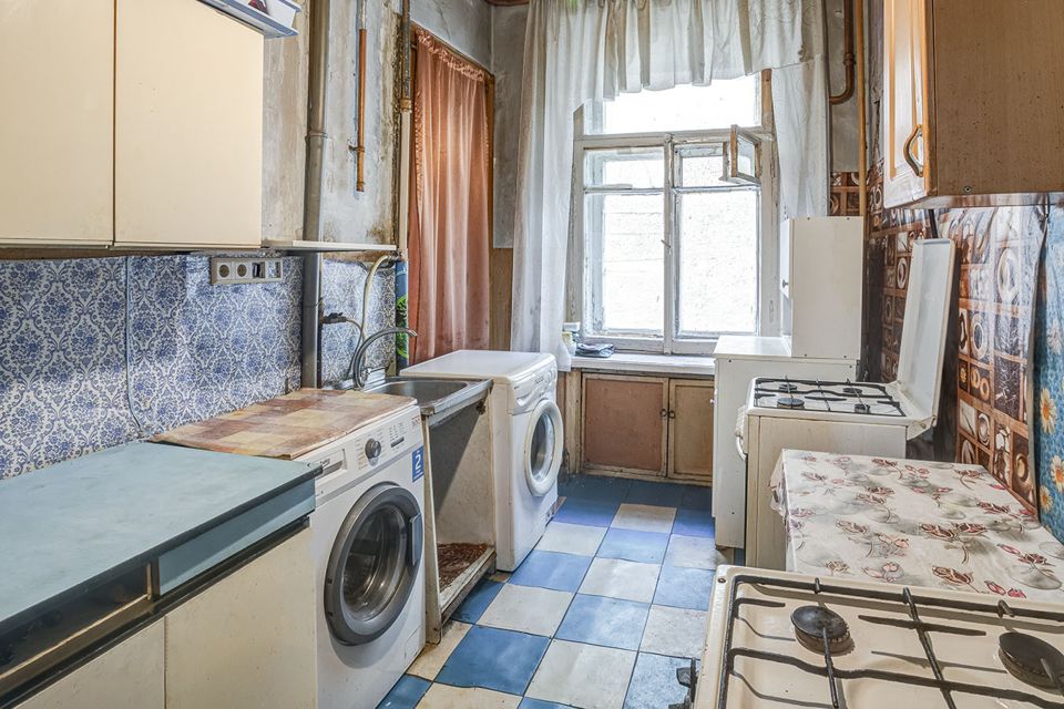 Продаётся 2 комнаты в 4-комн. квартире, 32.5 м²