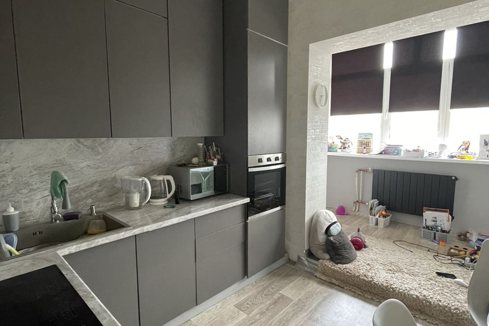 Продаётся 3-комнатная квартира, 74.2 м²
