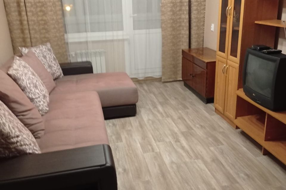 Продаётся 2-комнатная квартира, 43.2 м²