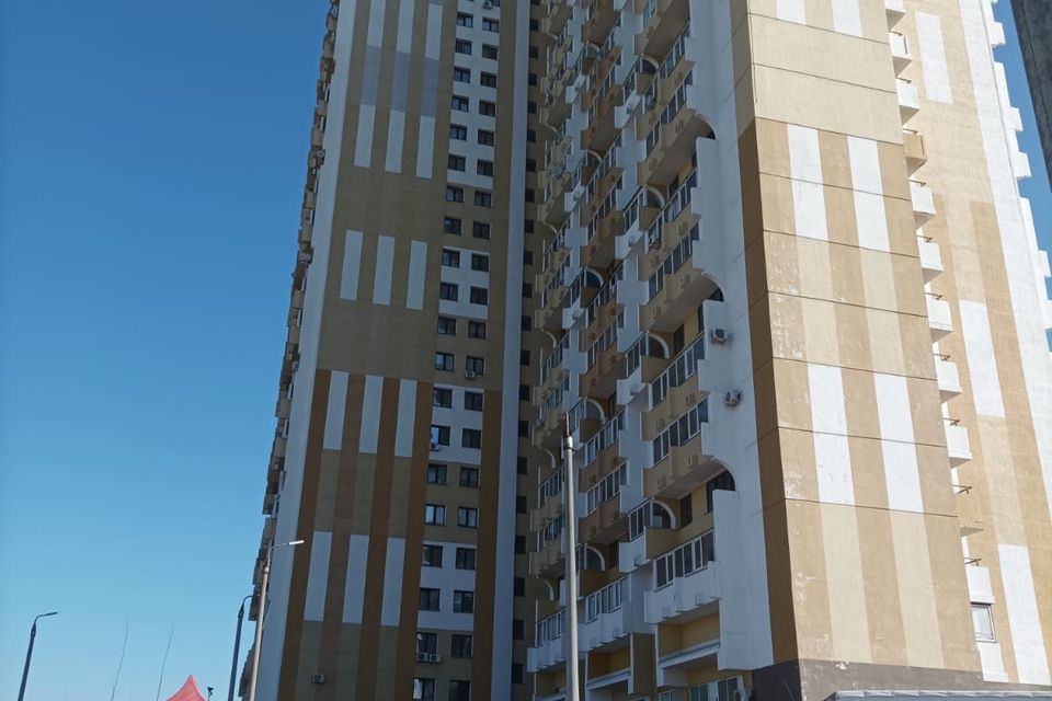 Продаётся 4-комнатная квартира, 74.4 м²