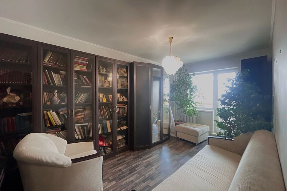 Продаётся 3-комнатная квартира, 69.8 м²