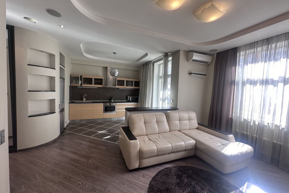 Продаётся 1-комнатная квартира, 51 м²