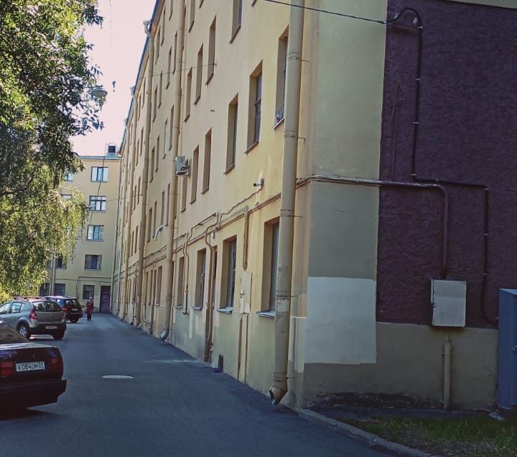 Продаётся 2 комнаты в 2-комн. квартире, 32.2 м²