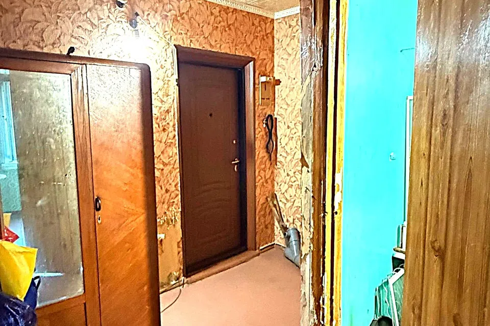 Продаётся 1-комнатная квартира, 42 м²