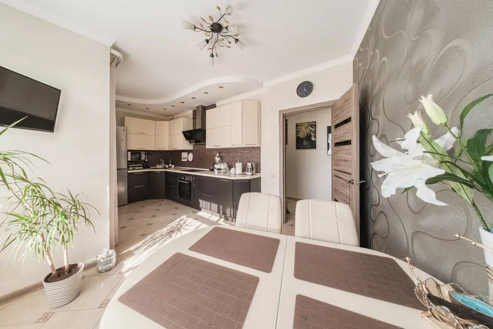 Продаётся 2-комнатная квартира, 58.2 м²