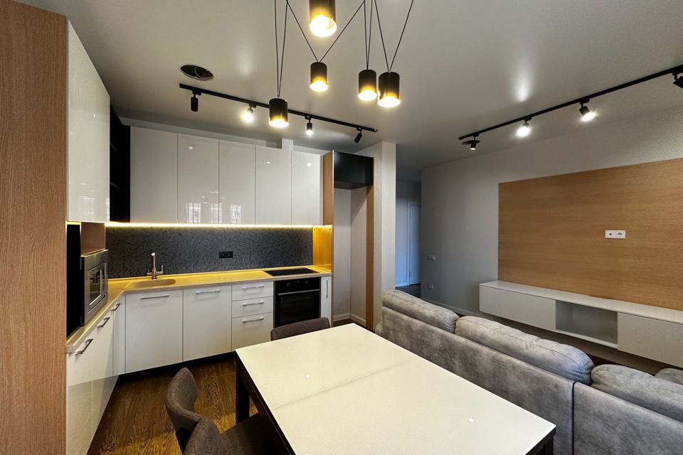 Продаётся 3-комнатная квартира, 83.6 м²