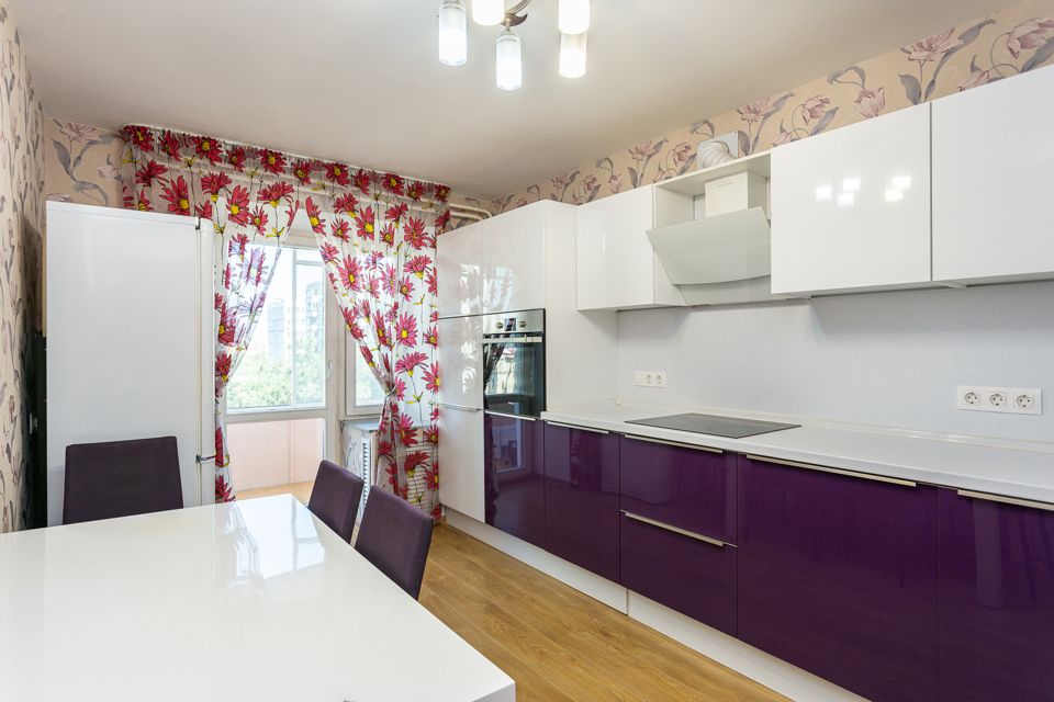 Продаётся 3-комнатная квартира, 86 м²