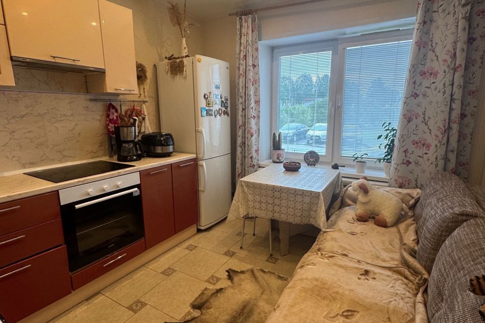 Продаётся 1-комнатная квартира, 35.7 м²