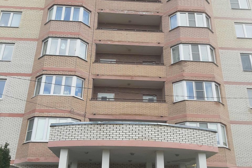 Продаётся 3-комнатная квартира, 82.5 м²