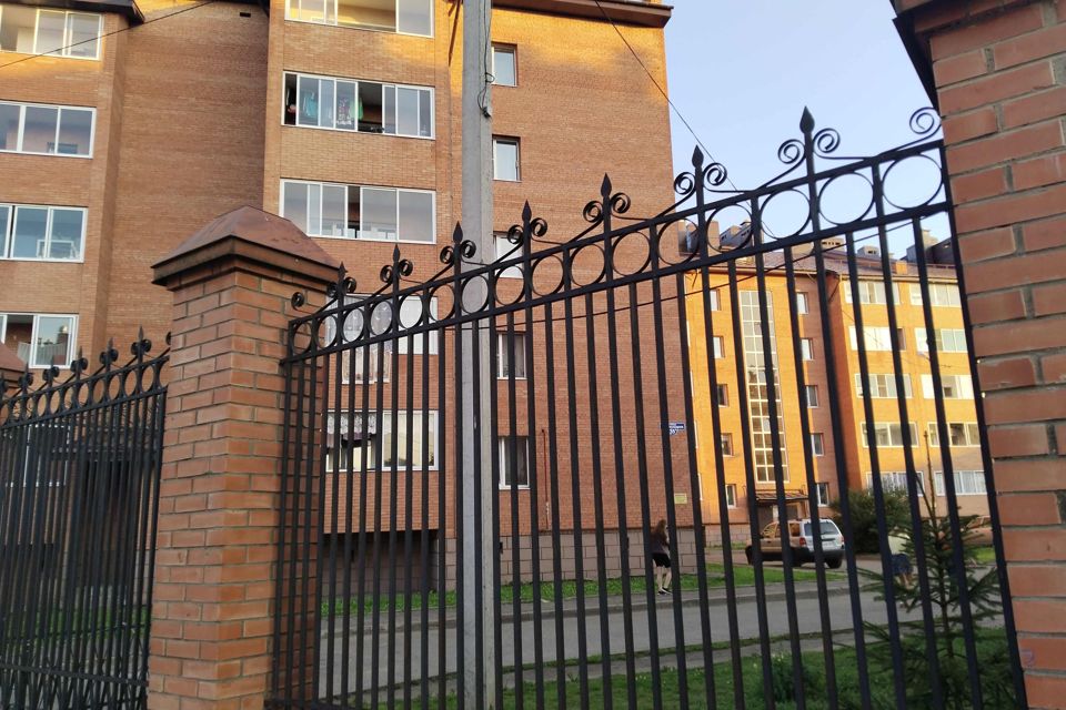 Продаётся 2-комнатная квартира, 61.1 м²
