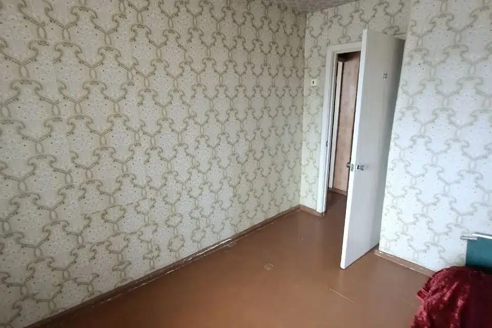 Продаётся 4-комнатная квартира, 94 м²