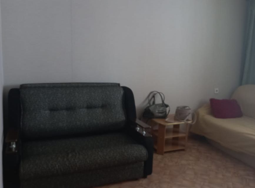 Сдаётся 1-комнатная квартира, 37 м²