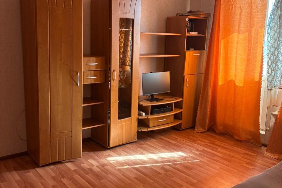 Продаётся 1-комнатная квартира, 38 м²