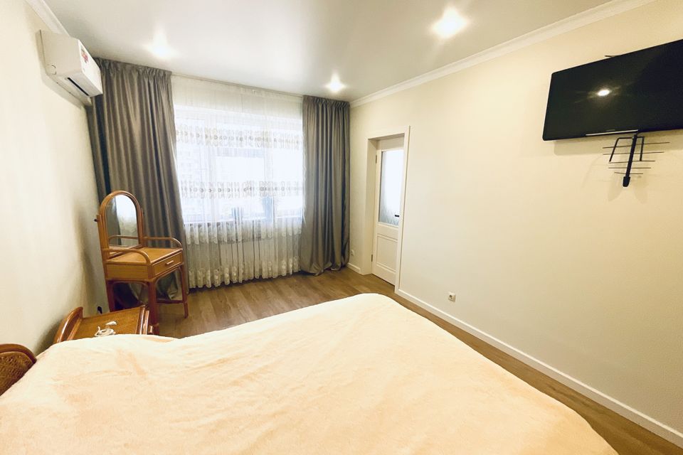 Продаётся 2-комнатная квартира, 66.8 м²