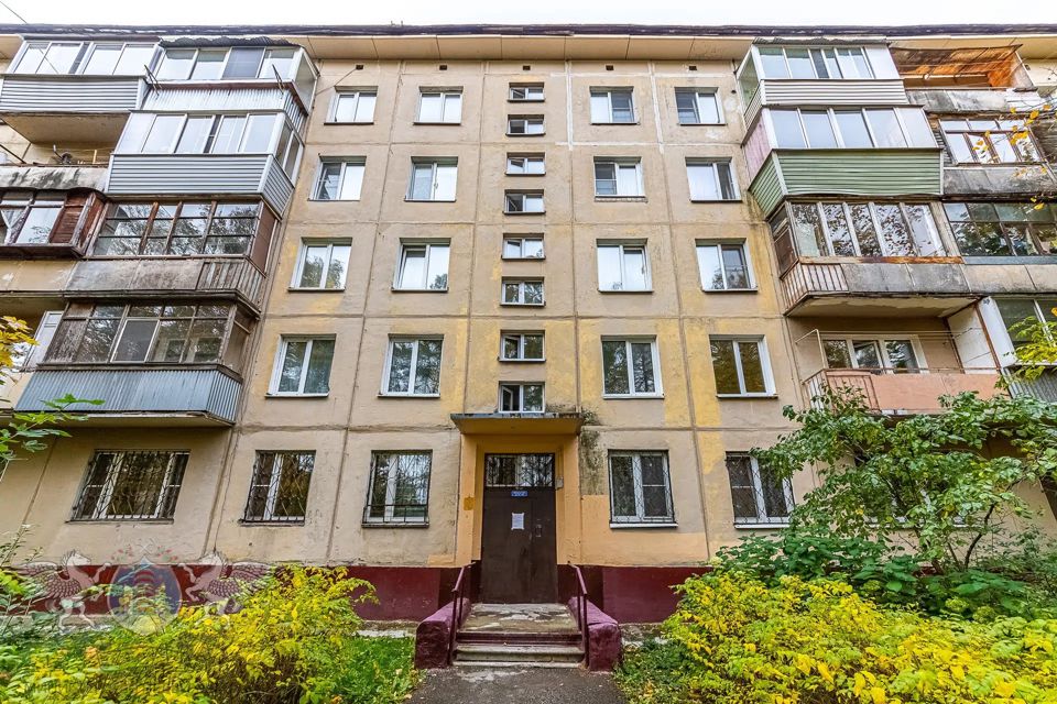 Продаётся 3-комнатная квартира, 55.9 м²